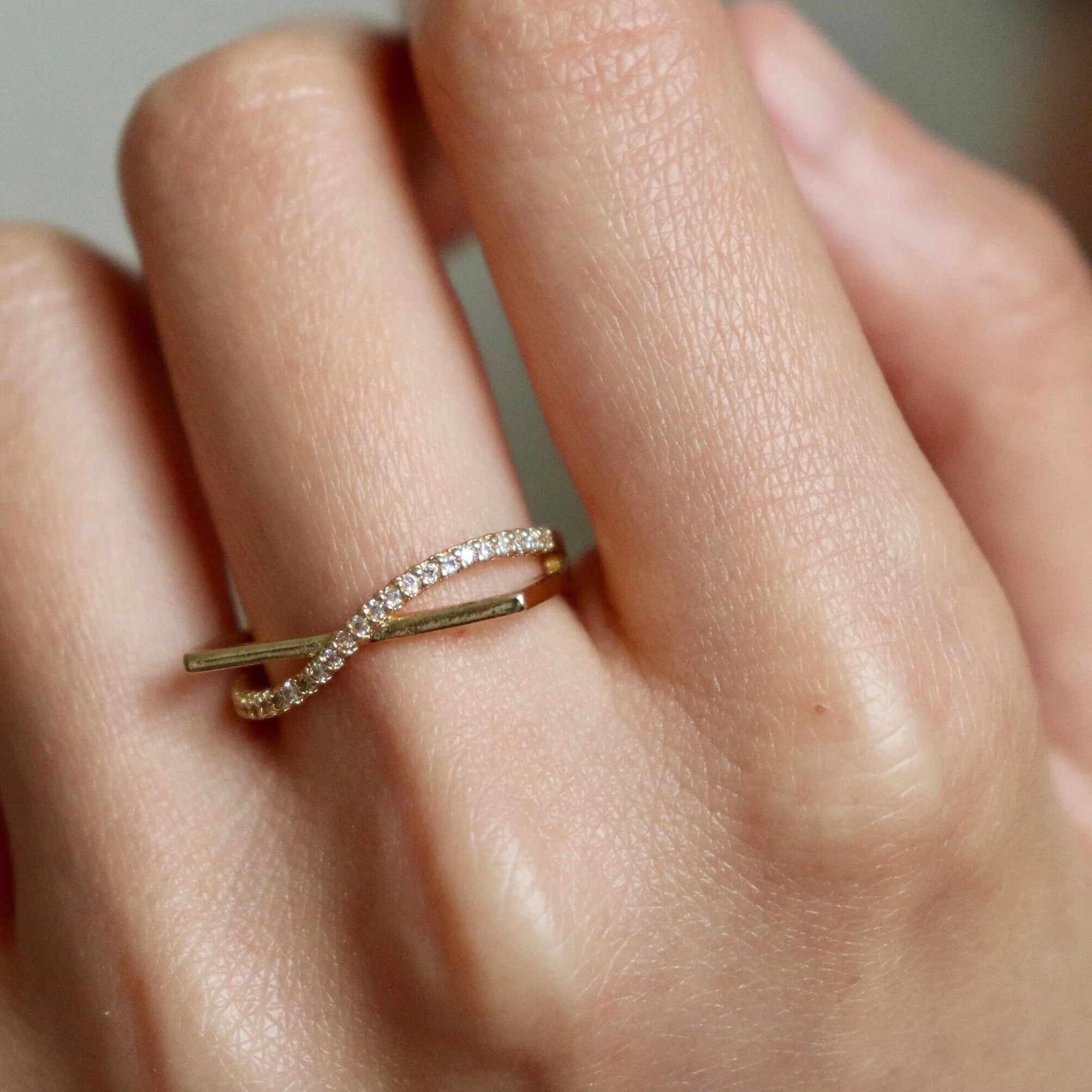 Delicate Flat Top Square Thin Diamond Ring