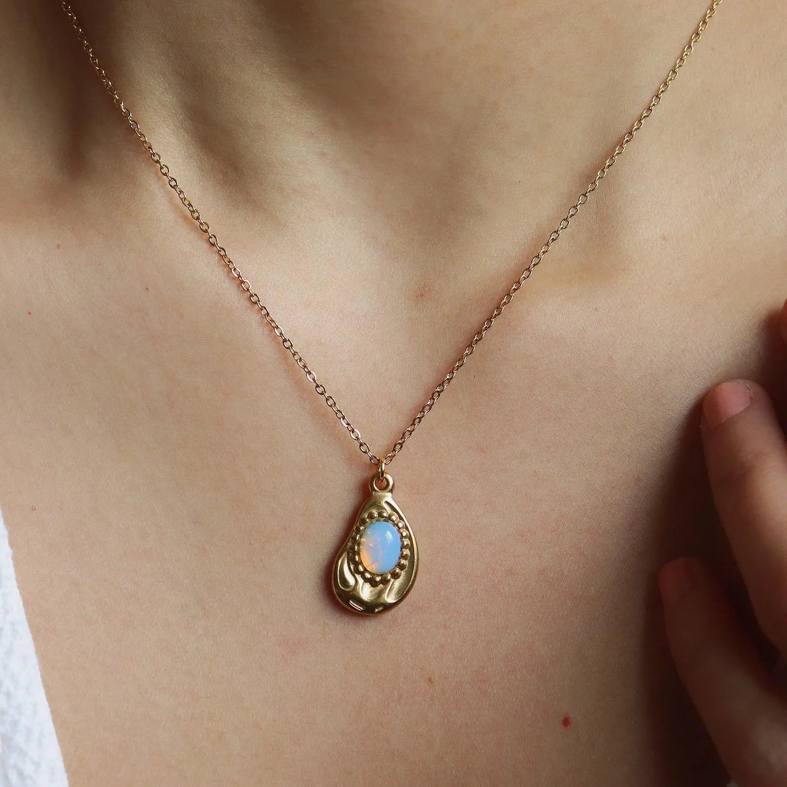 Vintage Opal Necklace
