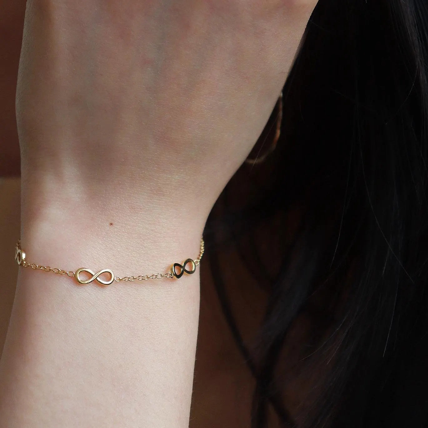 Dainty Infinity Bracelet