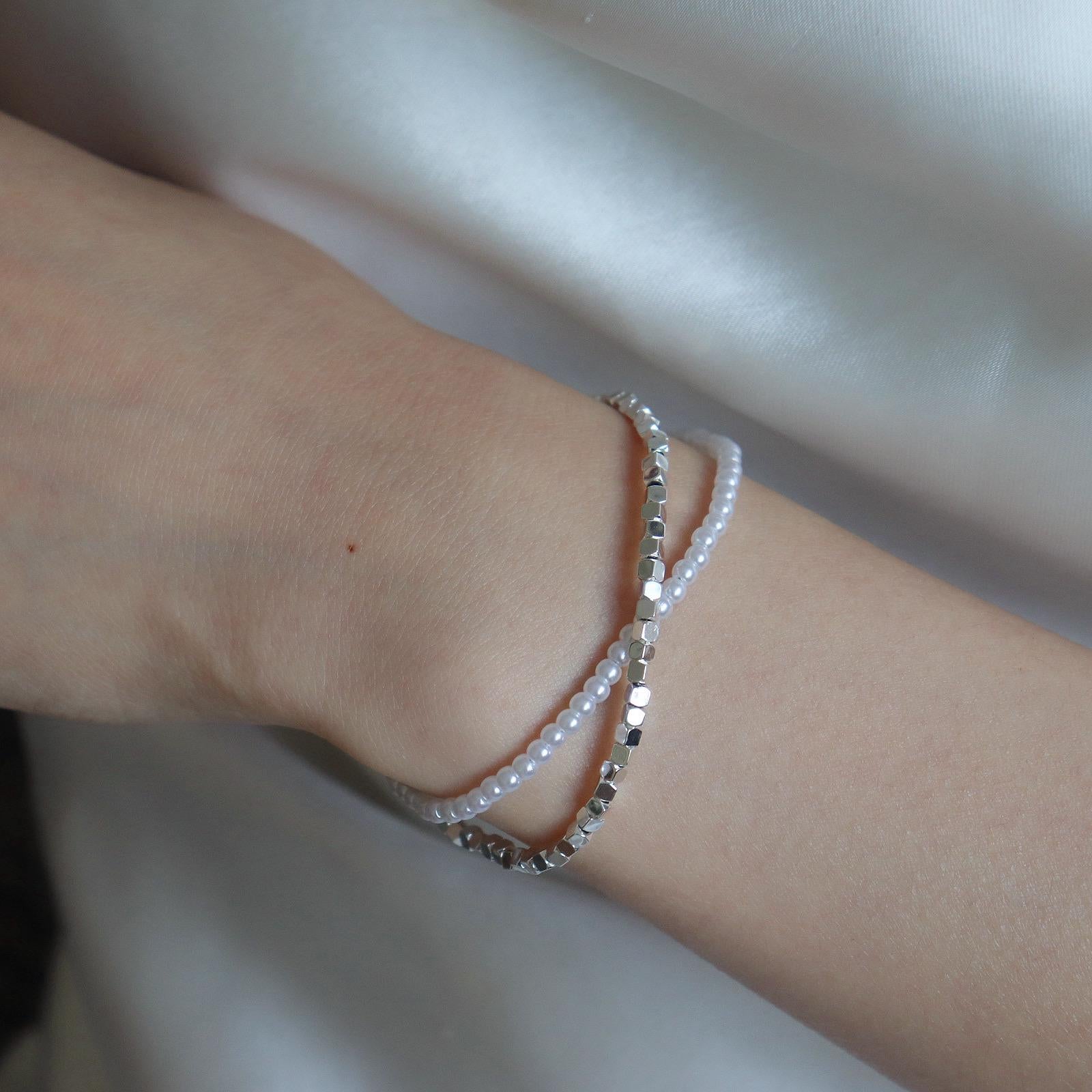 Dainty Double Layer Pearl Bracelet