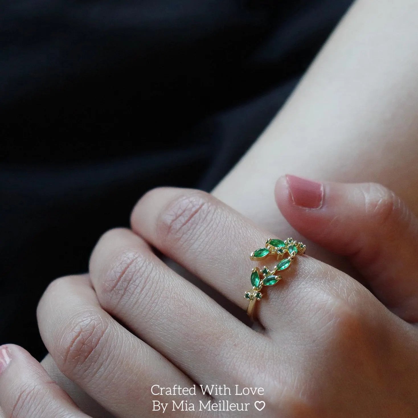 Dainty Emerald Leaf Open Ring