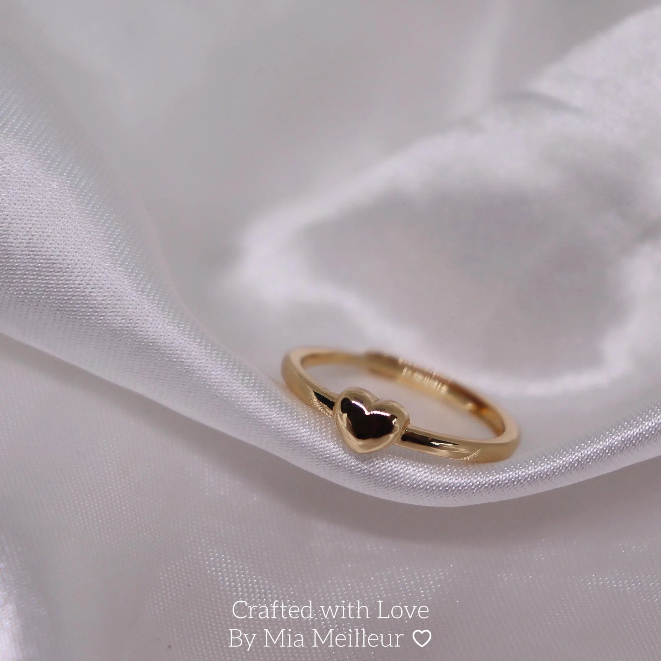Tiny Gold Heart Ring