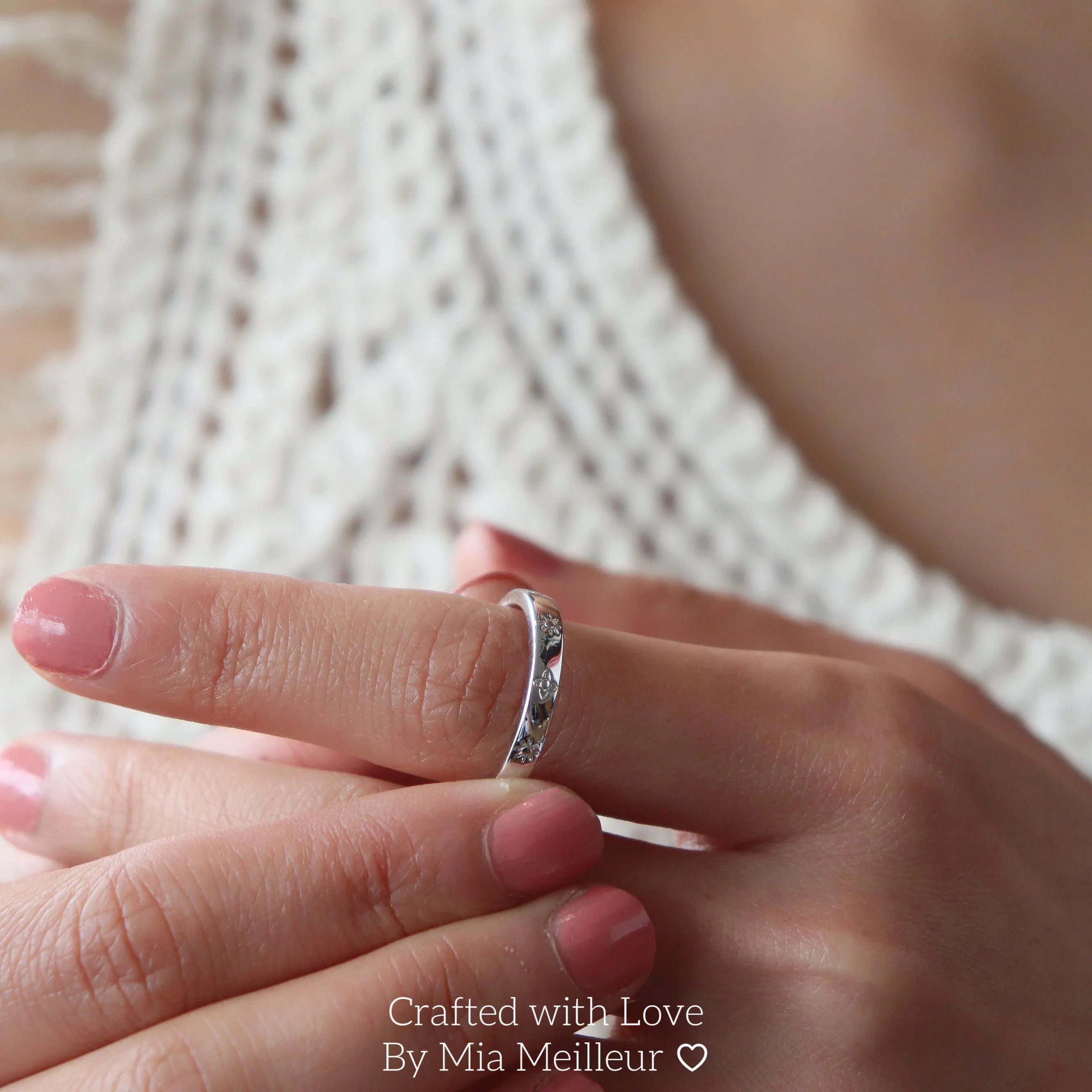 Dainty Starburst Band in Gold/Silver, Celestial Open Band Ring
